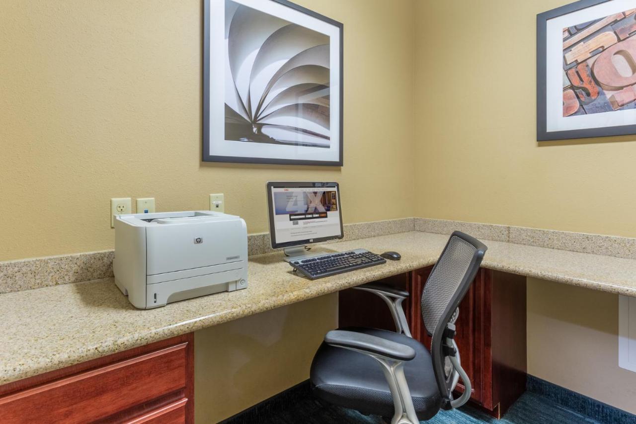 Candlewood Suites South Bend Airport By Ihg Exterior photo