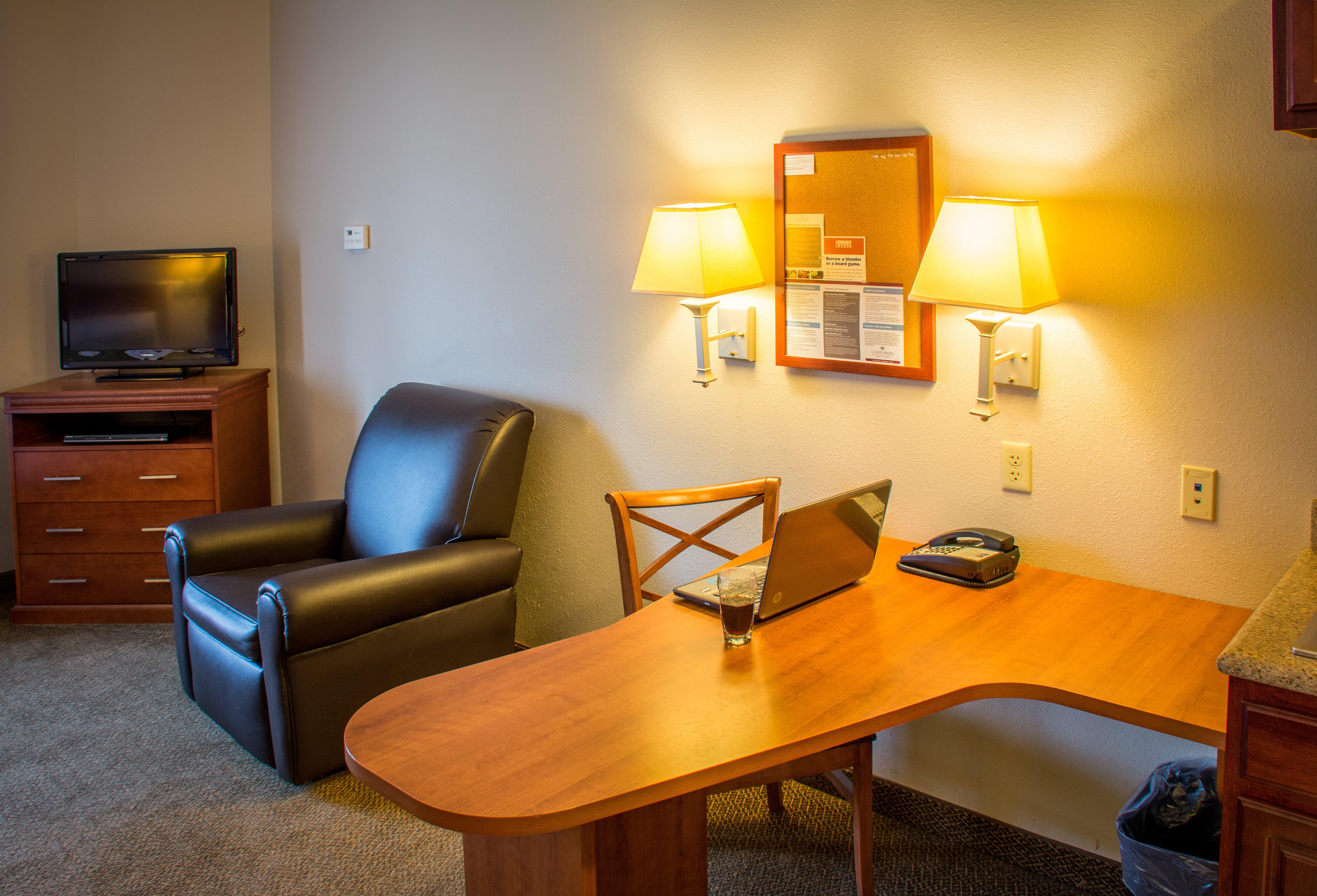Candlewood Suites South Bend Airport By Ihg Exterior photo