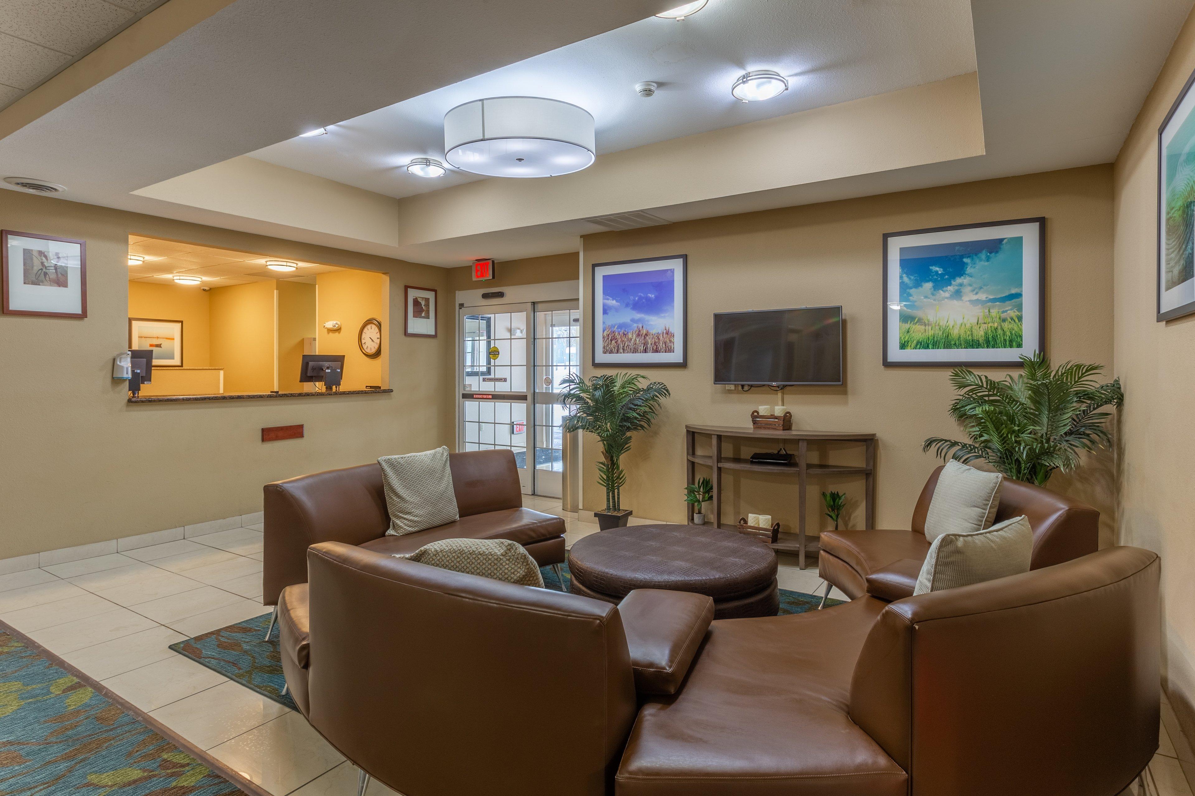 Candlewood Suites South Bend Airport By Ihg Exterior photo