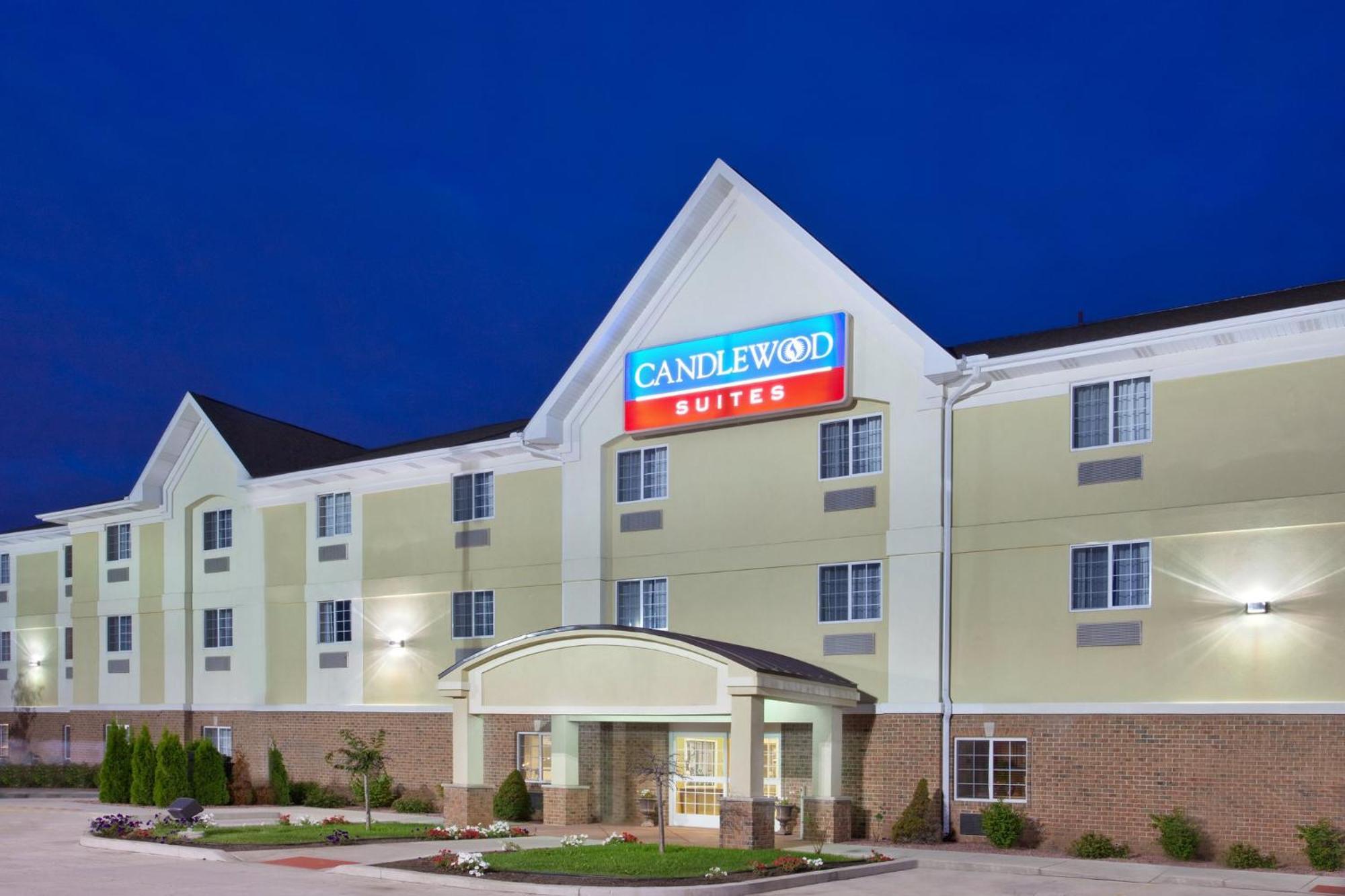 Candlewood Suites South Bend Airport By Ihg Exterior photo